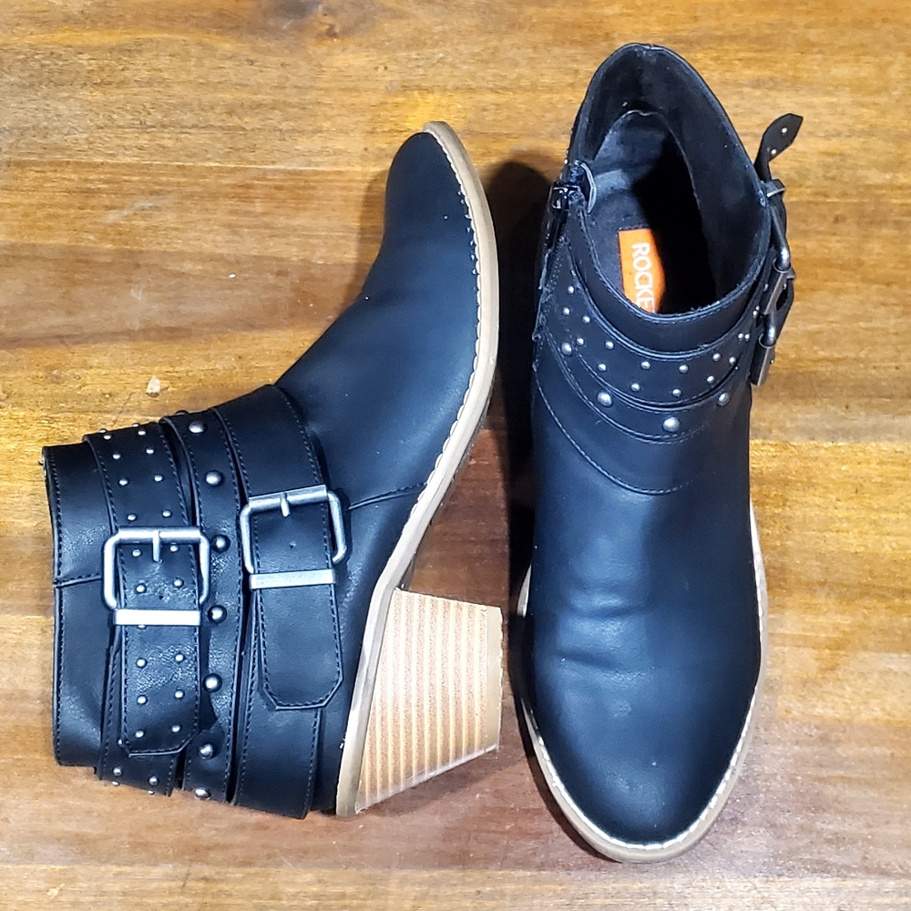 Rocket Dog Women's BEELO Ankle Boot black Size 8 ~ 162hLike new #witchy #biker